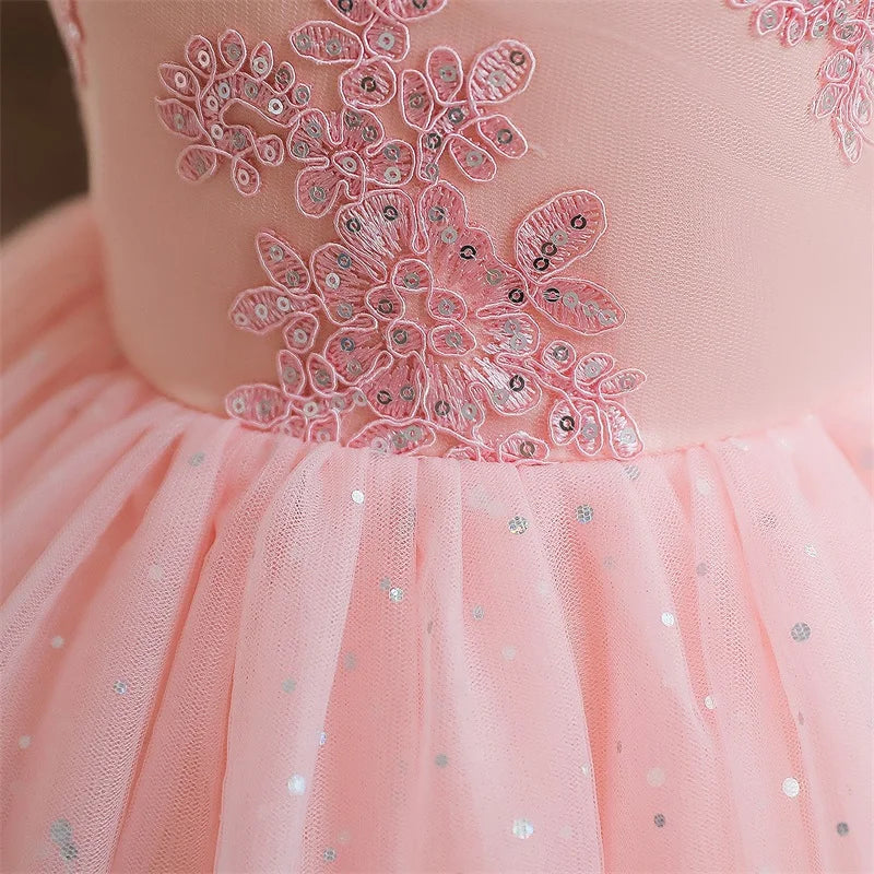Vestido Princesa com Laço e Tule