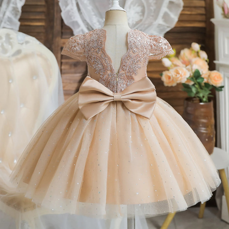 Vestido Princesa com Laço e Tule