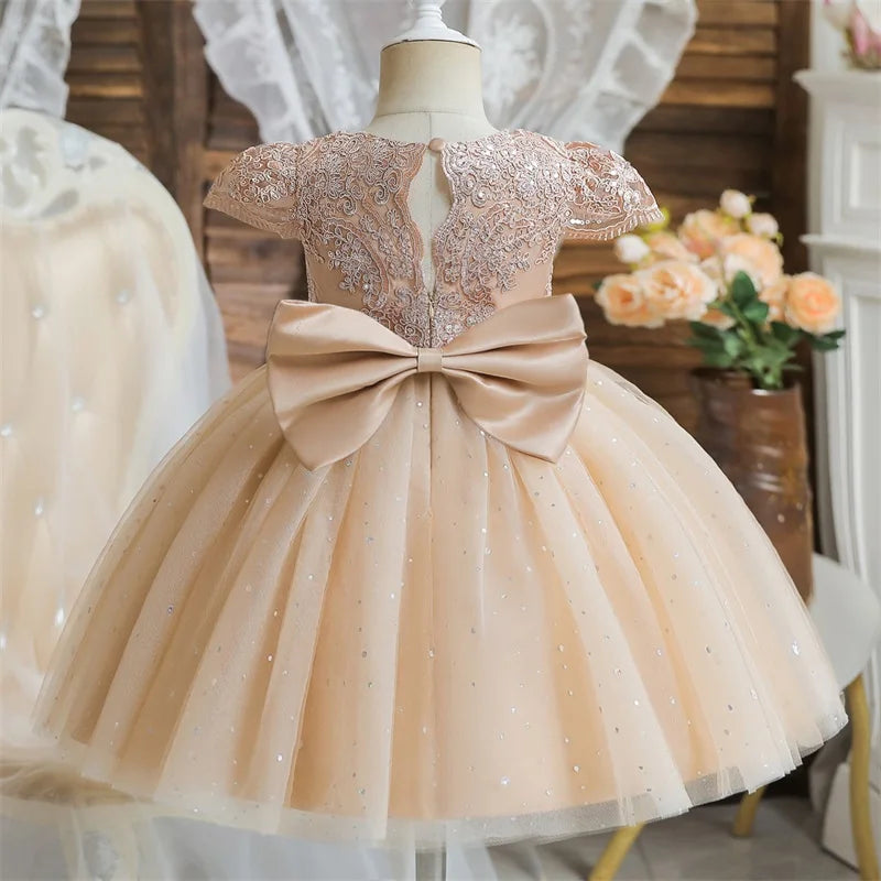 Vestido Princesa com Laço e Tule