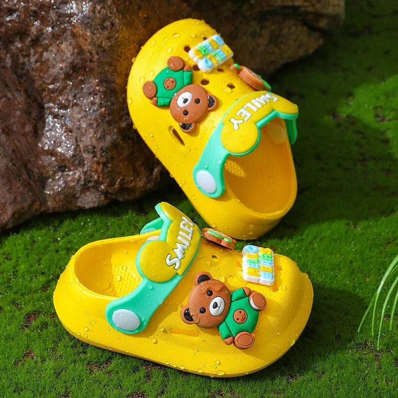 Chinelos bonitos dos desenhos animados para crianças, Respirável e antiderrapante, EVA Soft Bottom, Sapatos para meninos e meninas