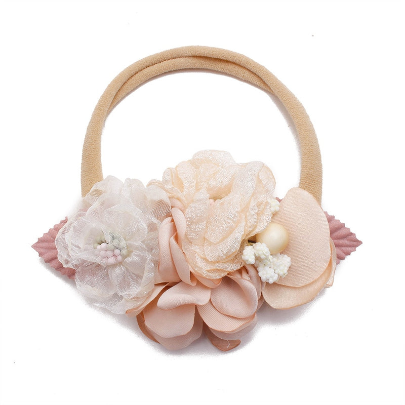 Tiara com flores